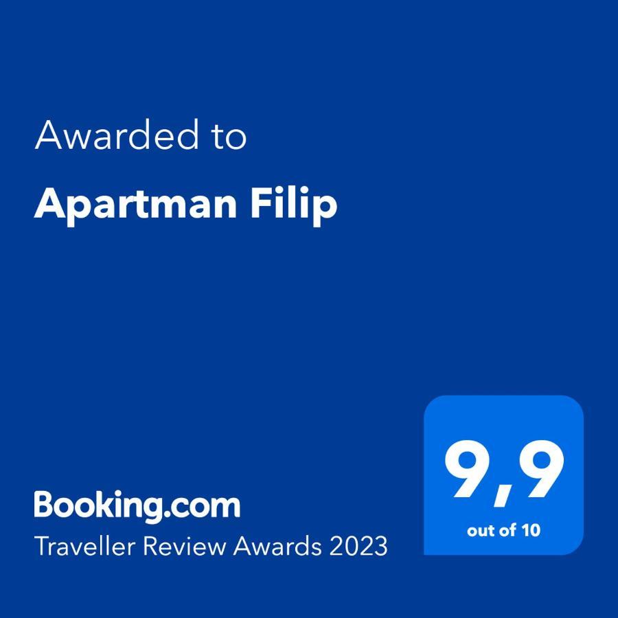 Apartman Filip 말리로시니 외부 사진
