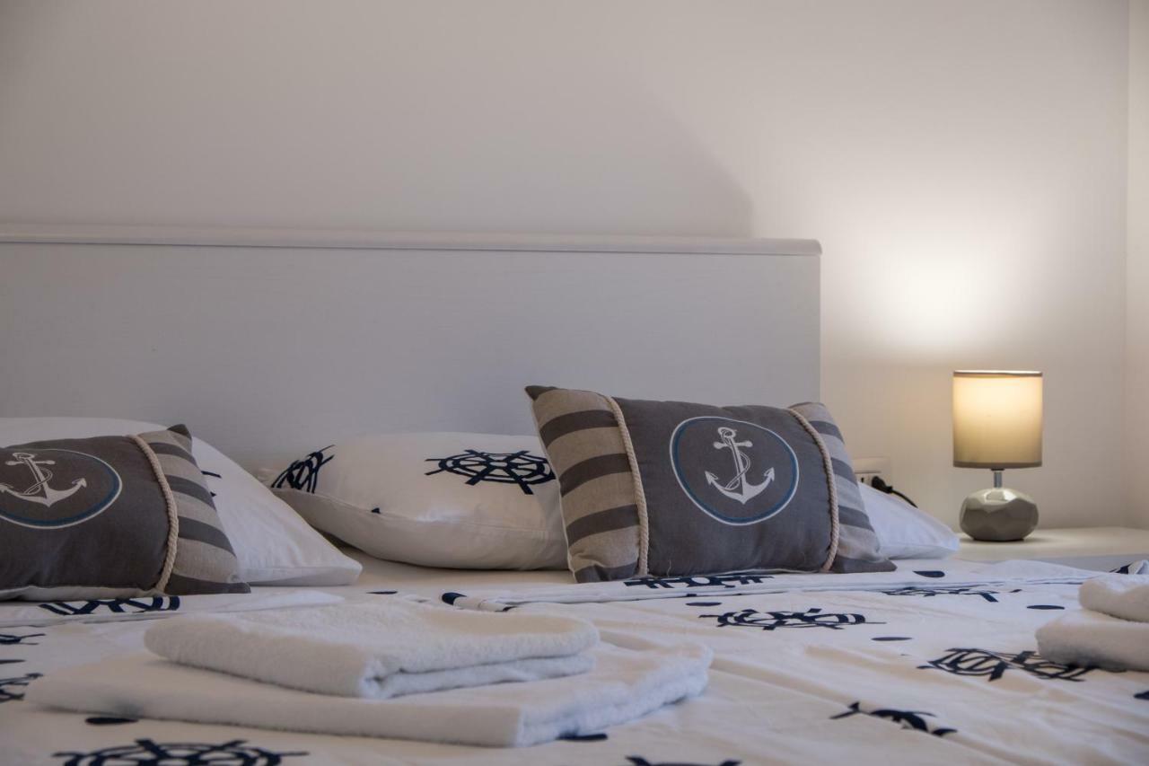 Apartman Filip 말리로시니 외부 사진